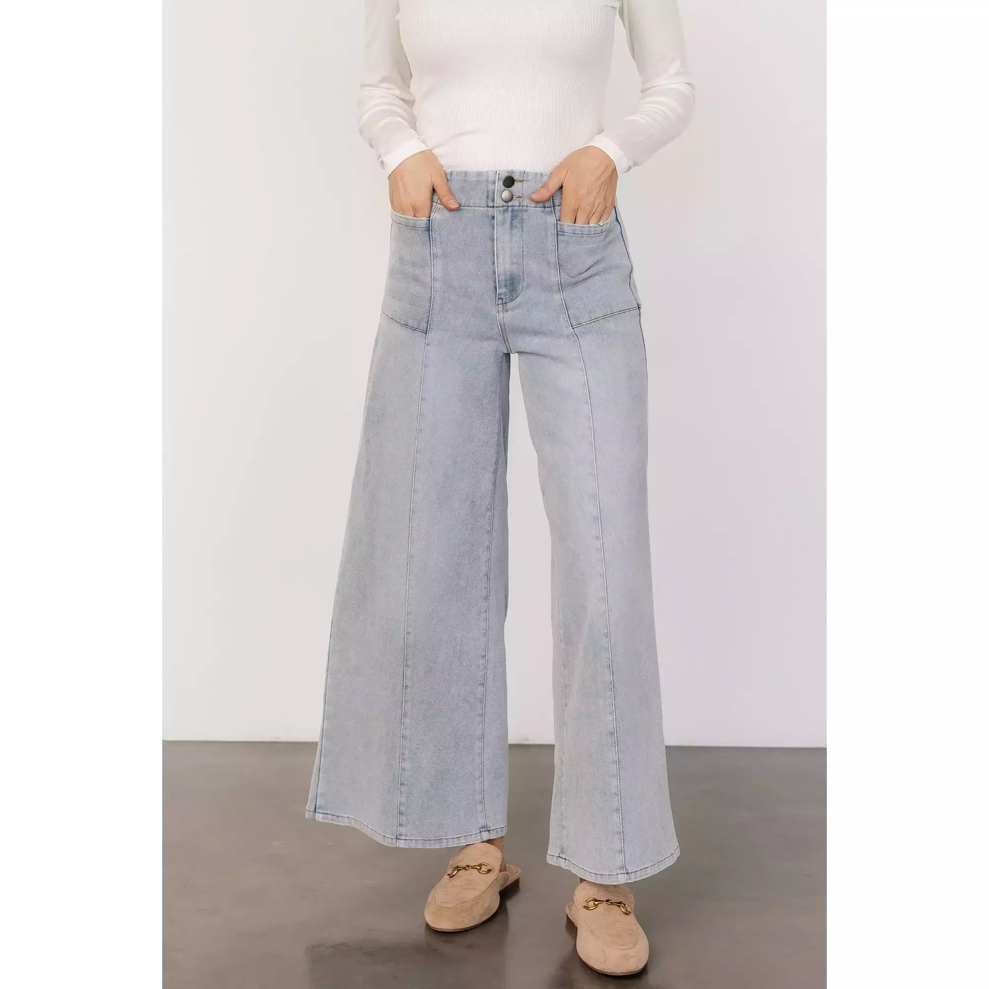Nwt- Baltic Born Emmi Mid Rise Wide Leg Jeans | Light Wash Size L
